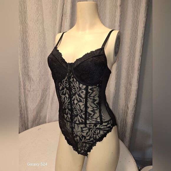 Elegant Black Lace Chemise Set Of 2 - Picture 4 of 13